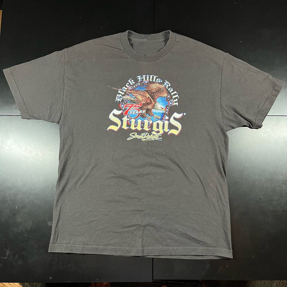 Sturgis 2014 75th Anniversary Black Hills Rally Dark Gray T Shirt Men’s‎ Sz XL
